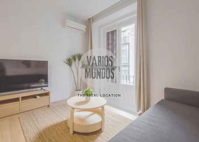 Tu balcón en Madrid para 3, Carretas 25